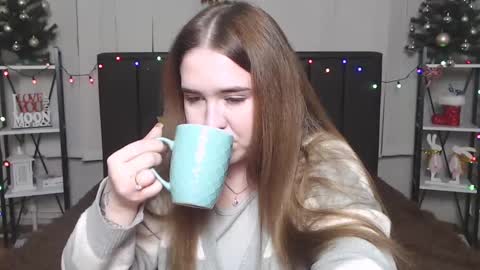 Snapshot of laurahlot chatting on January 9, 7:08 pm LauraHlot online show from January 9, 7:08 pm