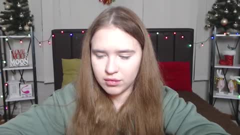 Snapshot of laurahlot chatting on December 26, 7:27 pm LauraHlot online show from December 26, 7:27 pm
