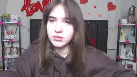 Snapshot of laurahlot chatting on February 25, 6:03 am LauraHlot online show from February 25, 6:03 am