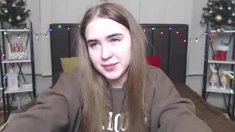Snapshot of laurahlot chatting on January 6, 4:26 am LauraHlot online show from January 6, 4:26 am