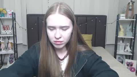 Snapshot of laurahlot chatting on September 13, 7:00 pm LauraHlot online show from September 13, 7:00 pm