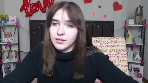 Snapshot of laurahlot chatting on February 24, 4:15 am LauraHlot online show from February 24, 4:15 am