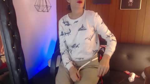 Laura Sofia online show from February 26, 2:43 am