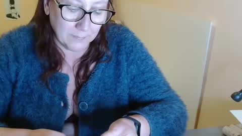 laureanne online show from January 21, 3:54 pm