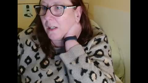 laureanne online show from January 12, 4:29 pm