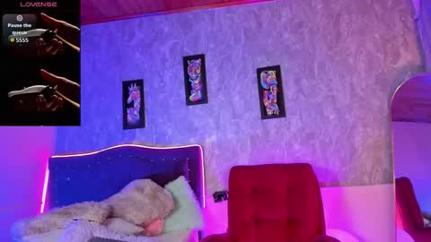 Lulu online show from March 13, 8:43 pm