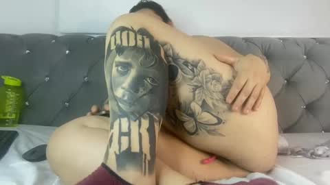 LAUREN online show from April 21, 1:42 am