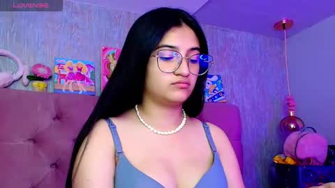 Laurene online show from January 11, 5:12 am