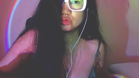 onlyfan laureng7 - 7 laureng2 online show from February 16, 9:20 am