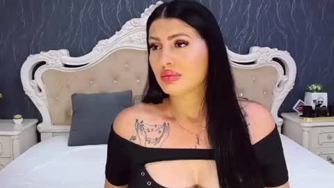 Laura online show from June 20, 12:20 pm