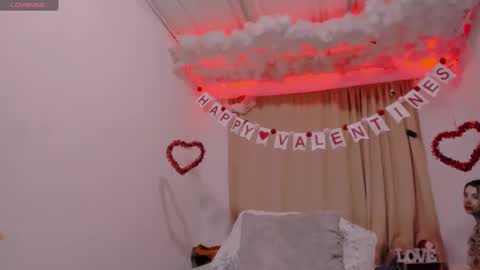 Lauu G online show from February 9, 2:38 am