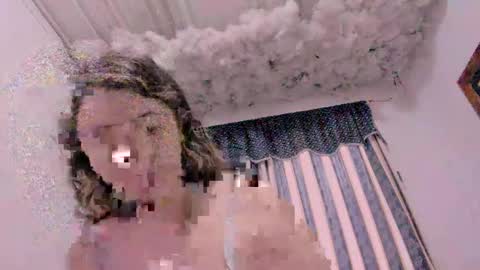 Lauu G online show from November 8, 10:53 am