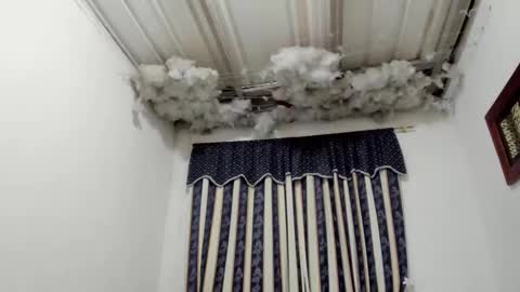 Lauu G online show from March 5, 11:39 am