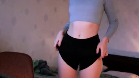 Lavinda online show from September 26, 11:19 am