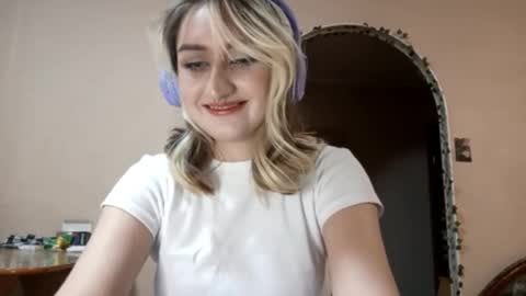 Ann online show from November 3, 10:19 am