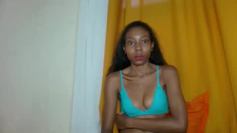 layannek online show from February 2, 2:43 am