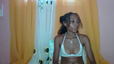 layannek online show from April 23, 5:37 am