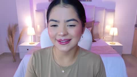 Layla Breezee online show from April 23, 11:28 am