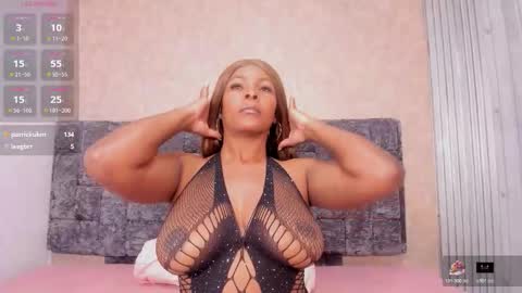 L A Y L A online show from October 18, 5:15 pm