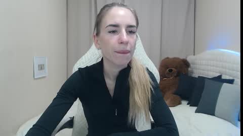 laymablast online show from January 18, 7:37 am