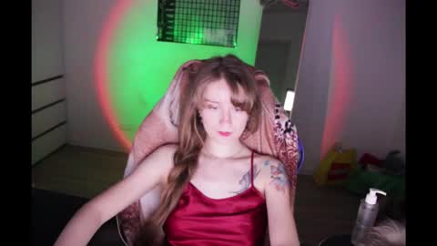 lazy_dazzy online show from September 28, 10:15 pm