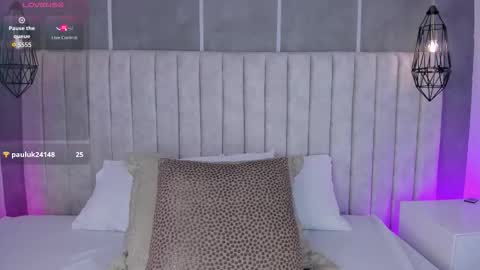    online show from February 3, 6:12 pm