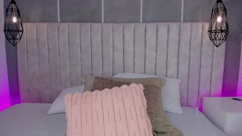    online show from April 23, 7:05 pm