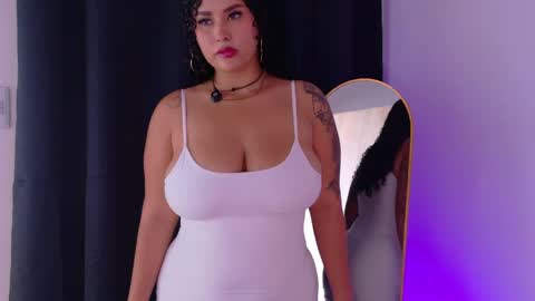 LEAH ANGEL online show from May 23, 4:49 pm