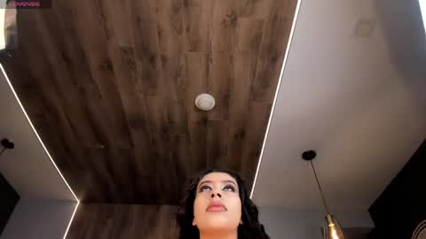 leahlombardi_ online show from April 24, 2:58 am