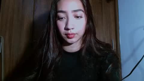 Snapshot of leanaalhub chatting on February 9, 4:36 am leanaalhub online show from February 9, 4:36 am