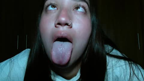 Snapshot of leanaalhub chatting on January 19, 5:37 am leanaalhub online show from January 19, 5:37 am