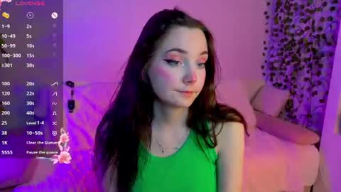 Jane online show from June 17, 7:04 pm