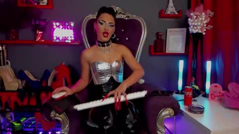 LeaNoir online show from February 22, 10:43 pm