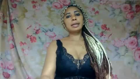 leatianaa online show from June 11, 7:27 am