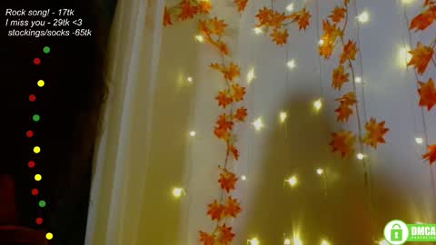 hey Im Leia and I love rock  online show from October 11, 7:27 pm