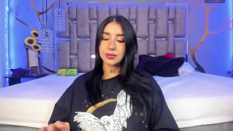 Leia online show from January 4, 11:59 pm