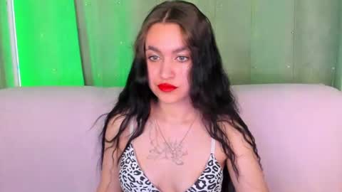 leiawow online show from June 26, 2:13 am