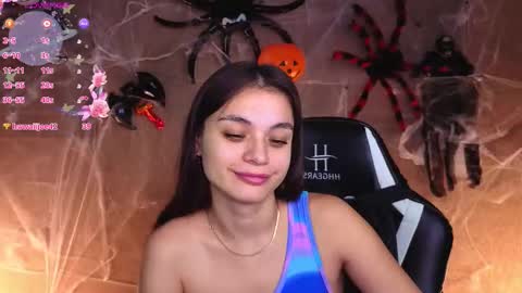 Leila online show from October 24, 3:46 am