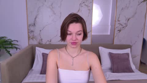 LeilaLawson online show from January 11, 8:00 am