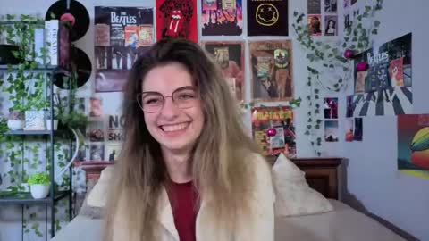 Snapshot of lelahcaminero chatting on October 16, 6:32 pm Alexandria online show from October 16, 6:32 pm