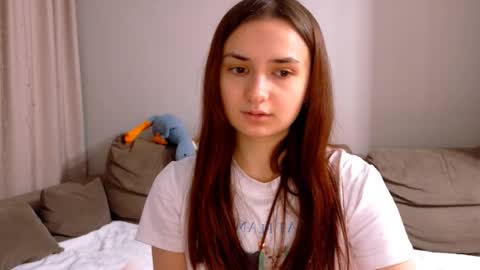 Lelia online show from December 17, 9:19 pm