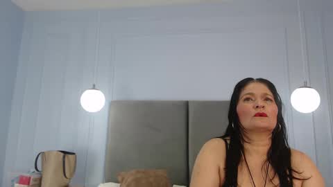 Snapshot of lenacorbet chatting on October 11, 8:44 pm lenacorbet online show from October 11, 8:44 pm