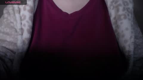 lenagolden online show from April 29, 5:30 pm