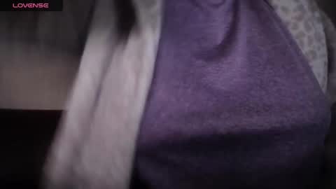 lenagolden online show from April 25, 4:15 pm