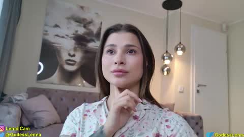 Lenna Goddess online show from April 29, 6:49 am