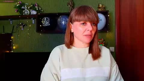 Leona tracie online show from February 24, 11:03 pm