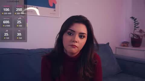 Mia online show from October 7, 8:08 am