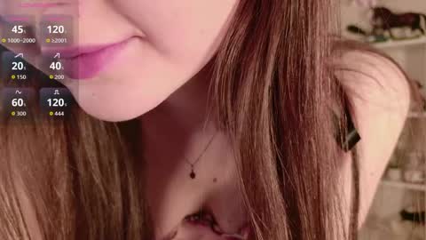 Nicole Moore online show from April 25, 4:04 pm