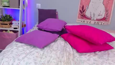 Valerie online show from April 27, 3:14 am