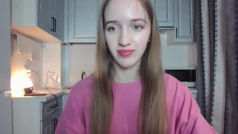 Snapshot of leslie_my_lovee chatting on September 14, 8:07 pm LESLIE online show from September 14, 8:07 pm